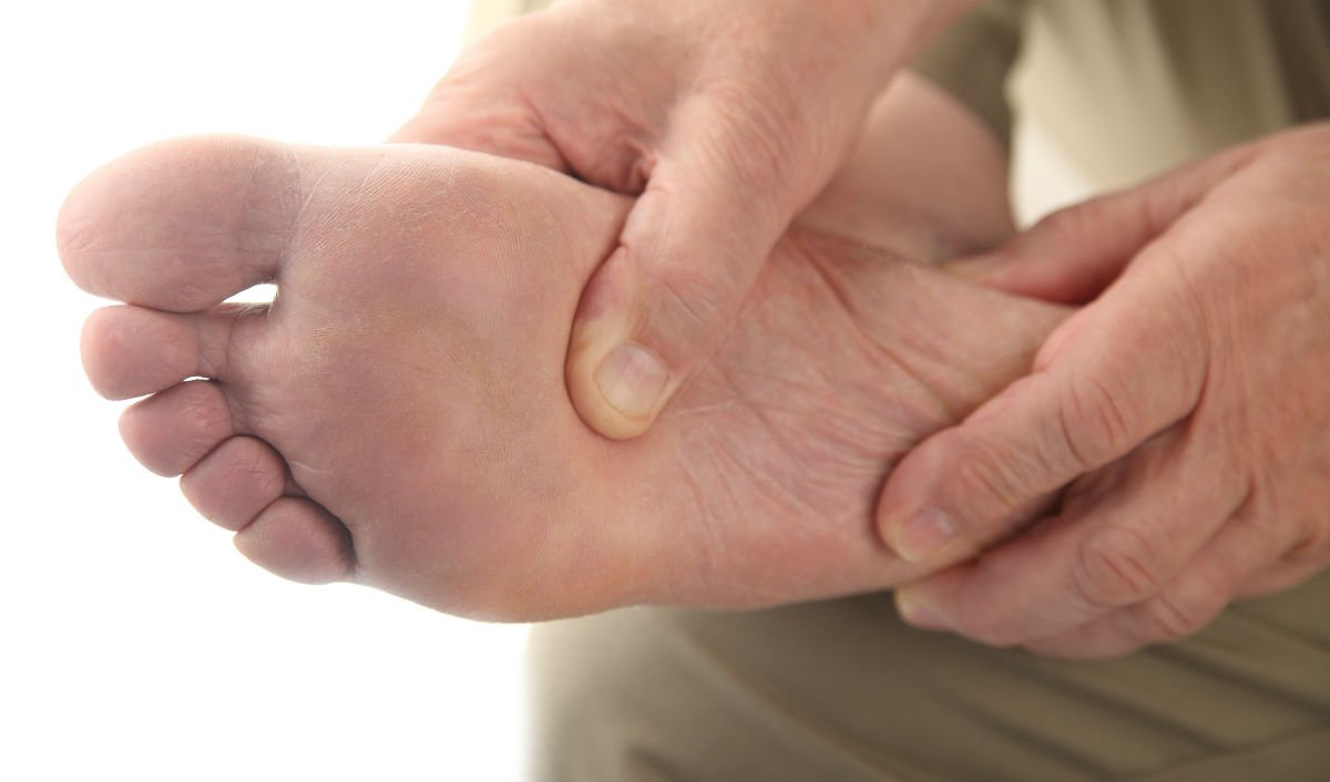 Natural Remedies for Monsoon Foot Care